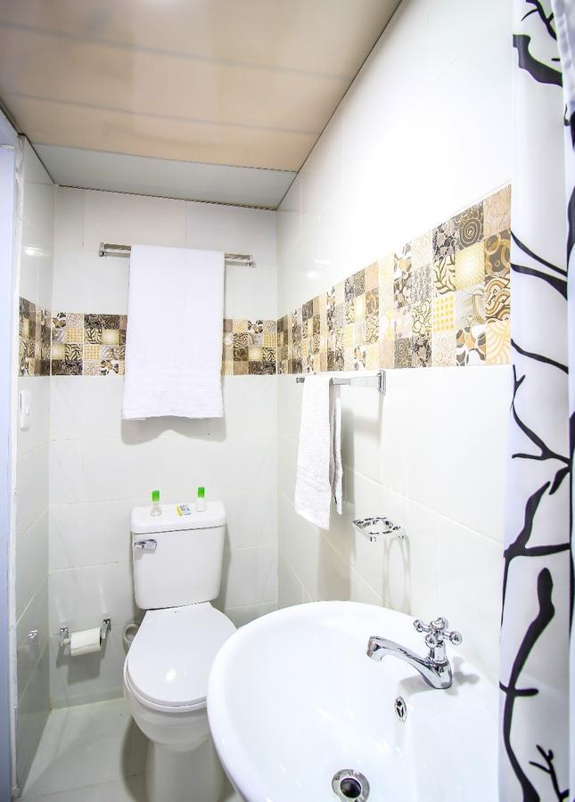 Arboleda Hostal Santo Domingo Exterior photo